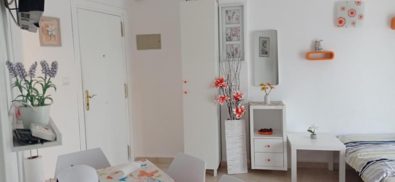 Apartamento Orange Denia Bagian luar foto